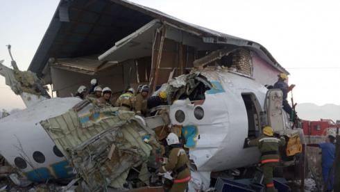 Крушение самолета Bek Air: осудили чиновников и риелтора