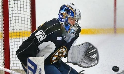 Клуб КХЛ хоккеиста сборной Казахстана приобрел права на голкипера «Бостона» и подписал еще двух игроков