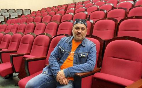 В карагандинском театре музкомедии работают над новой постановкой «Директор театра»