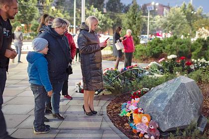 За погибших в «Зимней вишне» детей потребовали по 100 миллионов рублей