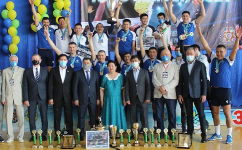 В Темиртау на высоком уровне прошел ХХIV открытый республиканский турнир по волейболу
