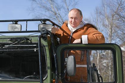 Путин пообещал «выбить зубы» желающим что-то откусить от России