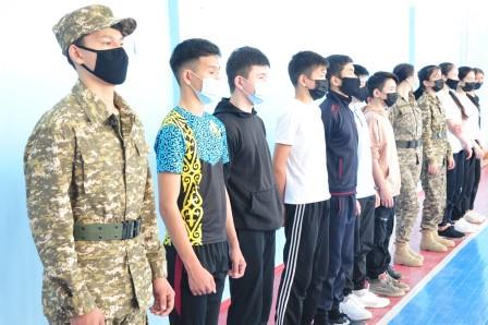 Юные патриоты из Семея готовятся к военно-патриотическому сбору «Айбын»