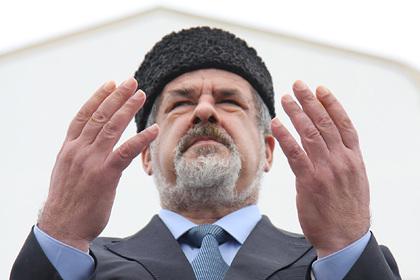 Прокуратура потребовала девять лет колонии для главы Меджлиса крымских татар