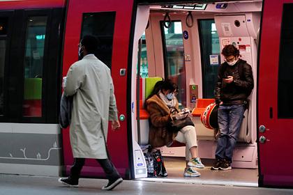 Париж сделает общественный транспорт бесплатным