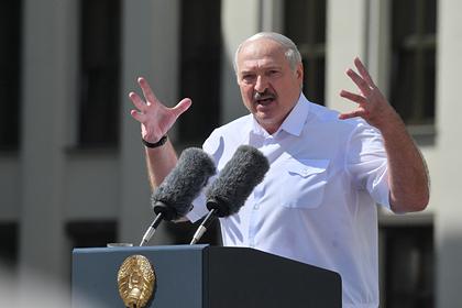 Лукашенко заявил о превращении Белоруссии в полигон для броска на Восток