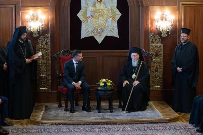 Украина ожидает визита Вселенского патриарха Варфоломея в августе, – Офис Президента