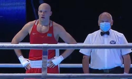 Василий Левит неожиданно уступил «золото» чемпионата Азии по боксу