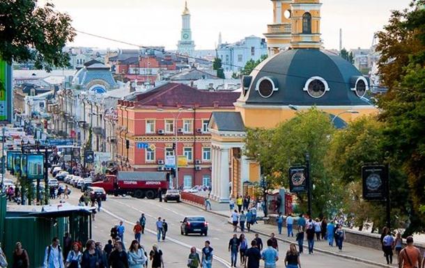 Киев до августа будет ремонтировать брусчатку на Владимирском спуске с Европейской на Почтовую площадь