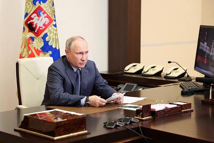 Путин поручил внедрить единый подход к безопасности школ