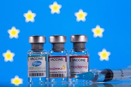 В Канаде одобрили комбинированное применение вакцин от COVID-19