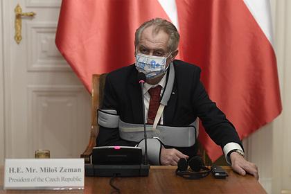 В Чехии захотели объявить импичмент заступившемуся за Россию президенту