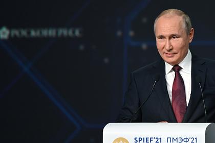 Путин уточнил позицию России по использованию доллара