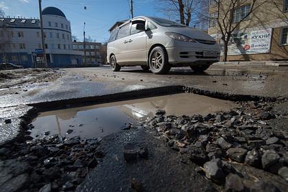 В Госдуме нашли объяснение плохим дорогам в России