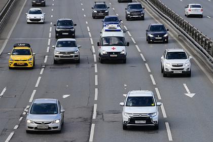 Автоэксперт оценил идею снизить скорость движения автомобилей в городах