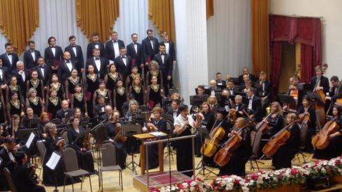 Карагандинцев приглашают на концерт симфонического оркестра