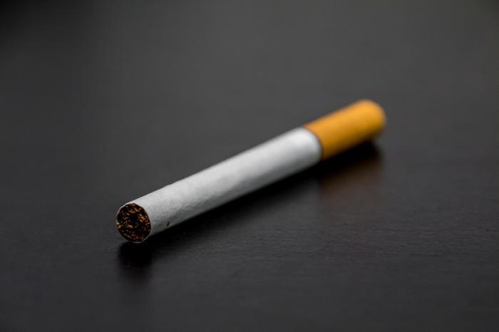 Законопроект №4212 может повысить уровень курения в Украине, – британский эксперт