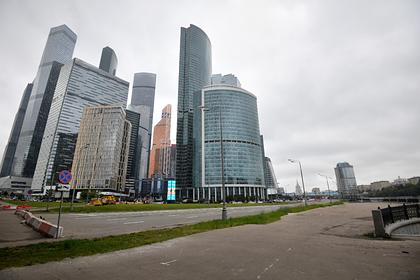 21-летняя девушка выпала с 86 этажа башни в «Москва-Сити»