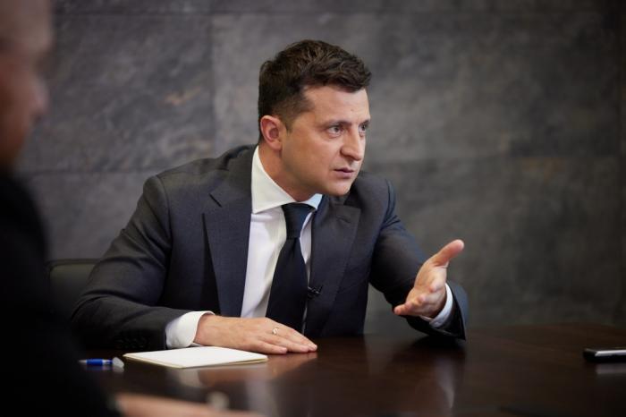 Зеленский считает несправедливым выдвижение требований МВФ Украине, как к другим странам