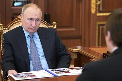 Путин дал поручения по горячему питанию в школах