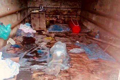 Останки людей нашли в заброшенном гараже возле морга российской больницы
