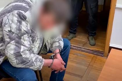 Застреливший школьницу через дверь россиянин пойдет под суд