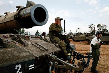 Израиль обстрелял из танков территорию Сирии