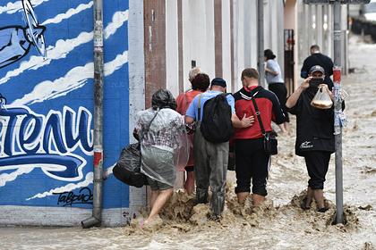 Число пропавших без вести после потопа в Ялте выросло