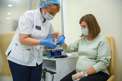 Гинцбург анонсировал начало вакцинации от COVID-19 для беременных