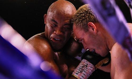 Экс-чемпион UFC раскрыл свои планы после победы над желавшим драться с Головкиным боксером