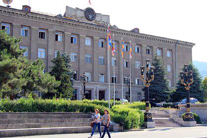 В Нагорном Карабахе решили провести референдум о доверии