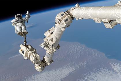 НАСА научит астронавтов стирать одежду в космосе