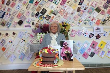107-летняя женщина назвала необходимое для долголетия количество чая