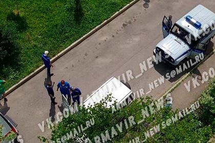 Тело российского полицейского с огнестрельным ранением обнаружили в автомобиле