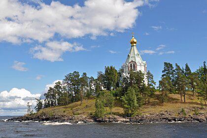 Из российского монастыря выгонят не привившихся насельников