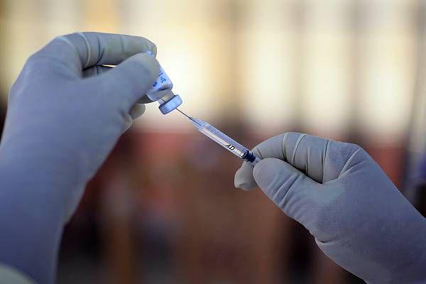 Киев снова не смог закупить вакцины от коронавируса, несмотря на заверения Кличко