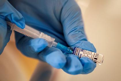 Гинцбург назвал необходимой вакцинацию каждые полгода из-за мутаций коронавируса