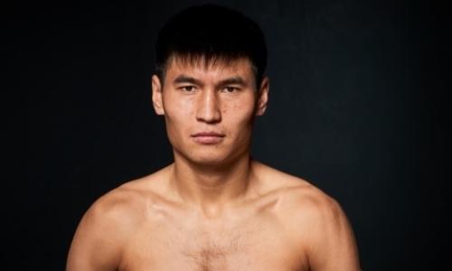 Казахстанский боксер получил в соперники непобежденного «Демона» на первый бой за четыре года