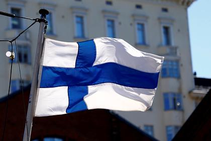Гражданам Финляндии посоветовали воздержаться от поездок в Россию