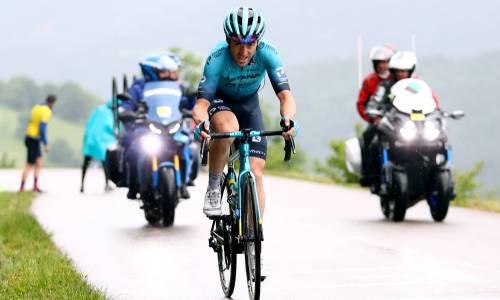 Гонщик «Астаны» прокомментировал попадание в тройку лидеров на этапе «Тур де Франс»