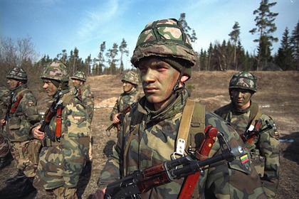Литва привлечет армию для защиты от нелегалов из Белоруссии