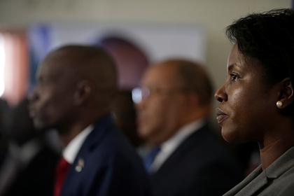 Жену убитого президента Гаити перевезут на лечение в США