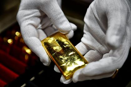 Россияне скупили тонны золота