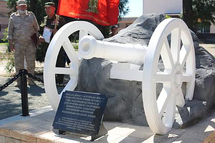 В Крыму установили памятник в честь 250-летия похода русской армии в Крым