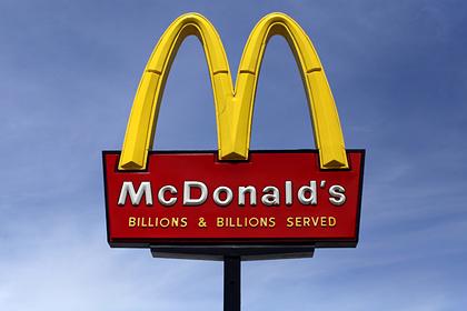 Американка на угнанном пикапе устроила дебош и попалась при заказе в McDonald's