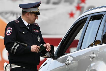 Российских водителей начали штрафовать за непристегнутые ремни