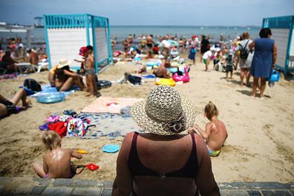 Россиянин отдохнул на пляже Анапы и рассказал о «разводе на деньги»