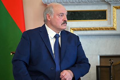 Лукашенко пожаловался на террор со стороны несогласных белорусов