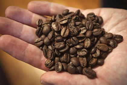 В мире рекордно выросли цены на кофе