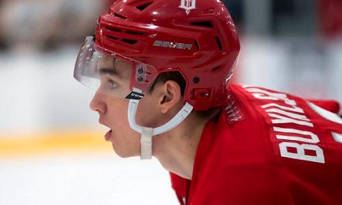 Казахстанский хоккеист может быть выбран во втором раунде драфта НХЛ-2021